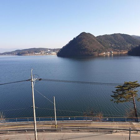 Lahoya Pension 春川 外观 照片