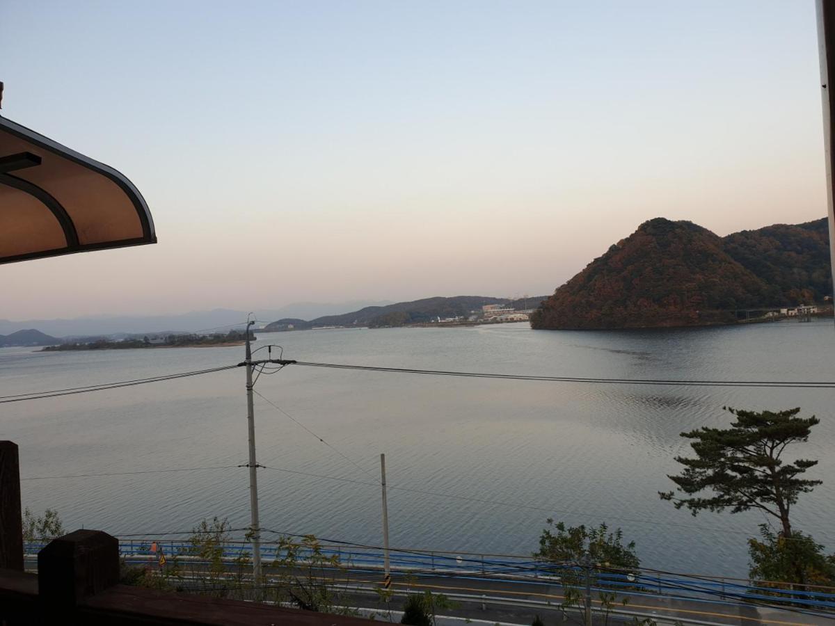 Lahoya Pension 春川 外观 照片